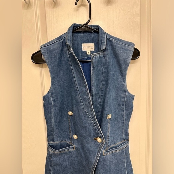 Women Denim Vest from aves - Picture 2 of 6